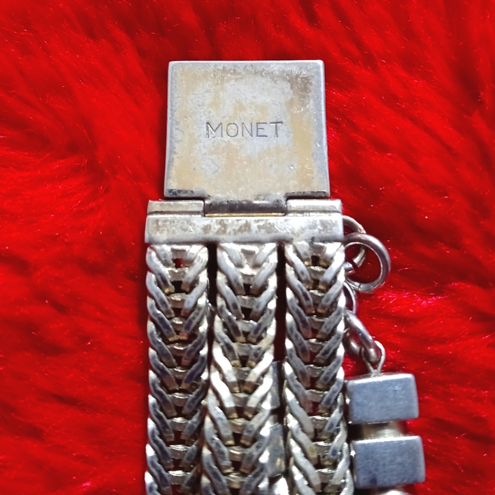 Vintage Monet Bracelet - Picture 5 of 6
